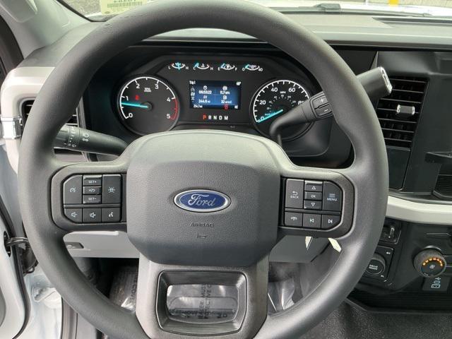 new 2025 Ford F-450 car, priced at $93,516