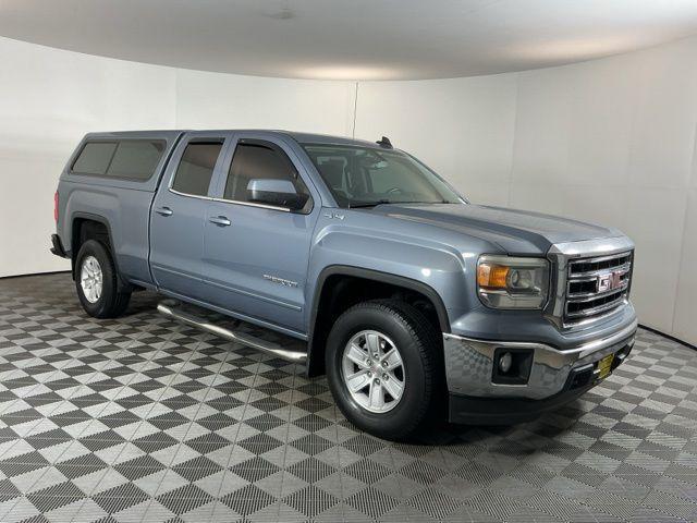 used 2015 GMC Sierra 1500 car, priced at $22,171