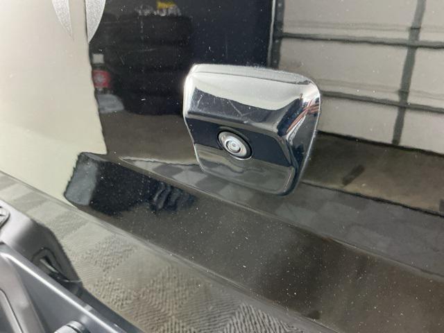 used 2020 Jeep Gladiator car, priced at $33,372