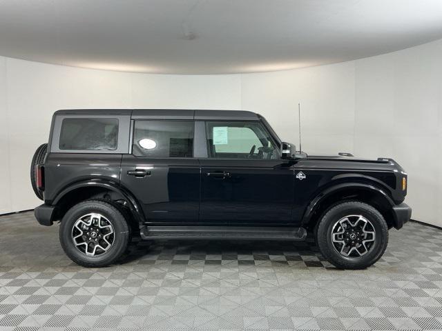 new 2025 Ford Bronco car, priced at $51,862