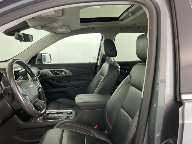 used 2020 Chevrolet Traverse car, priced at $23,171
