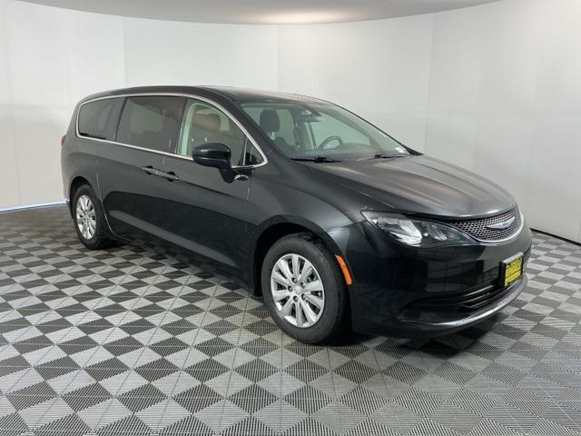 used 2018 Chrysler Pacifica car, priced at $11,971