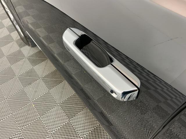 used 2022 Ford F-150 car, priced at $47,471