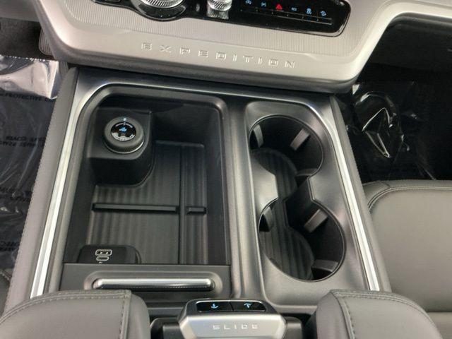 new 2026 Ford Expedition Max car, priced at $77,460