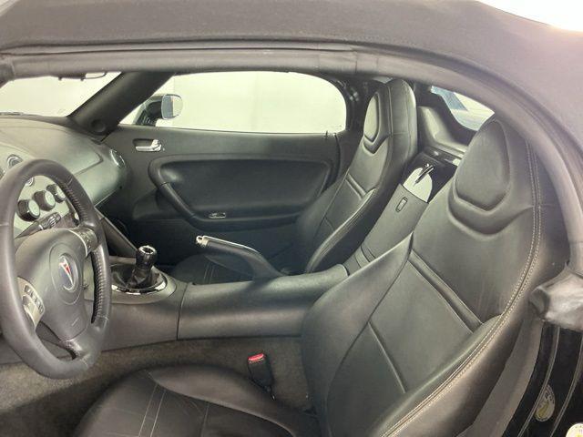 used 2006 Pontiac Solstice car, priced at $13,171