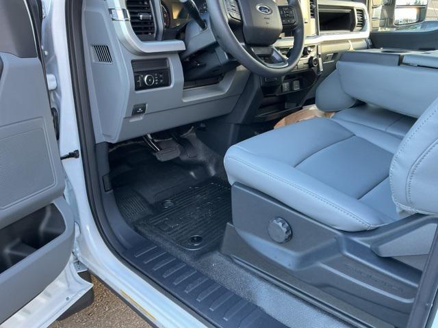 new 2026 Ford F-450 car, priced at $67,565