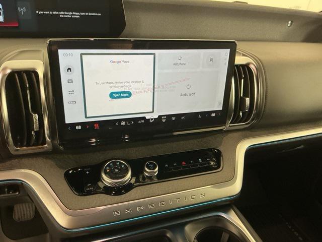 new 2026 Ford Expedition car, priced at $84,785