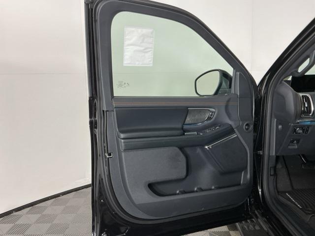 new 2026 Ford Expedition car, priced at $84,785