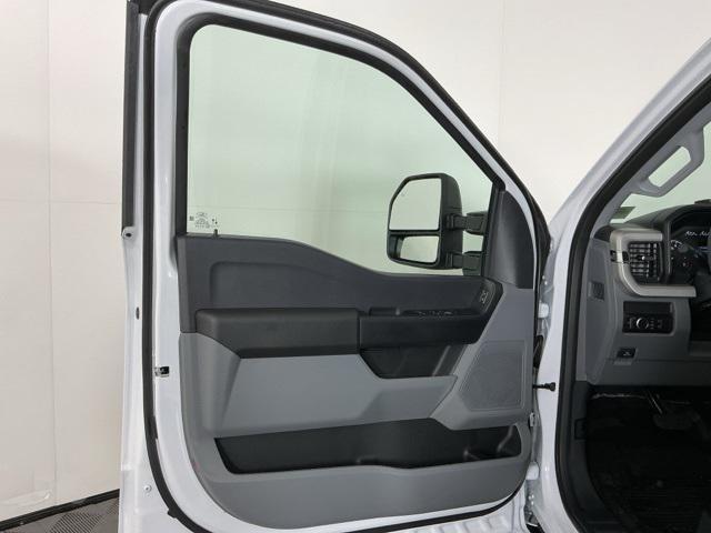 new 2026 Ford F-350 car, priced at $60,975