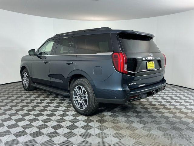 used 2025 Ford Expedition car, priced at $55,971