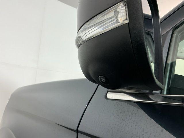 used 2025 Ford Expedition car, priced at $55,971