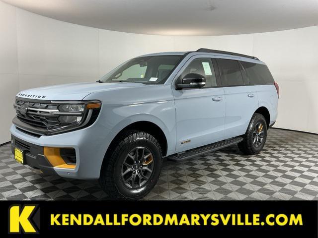 new 2025 Ford Expedition car, priced at $87,115