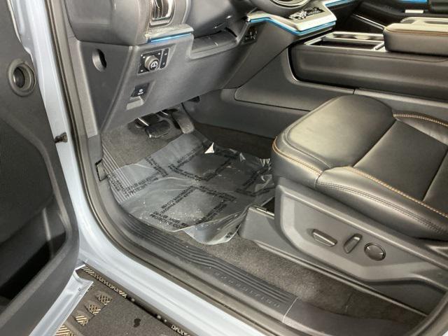 new 2025 Ford Expedition car, priced at $87,115