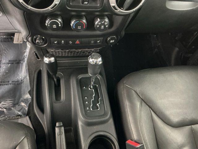 used 2014 Jeep Wrangler Unlimited car, priced at $10,171