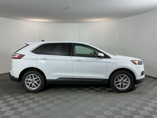 used 2024 Ford Edge car, priced at $25,971