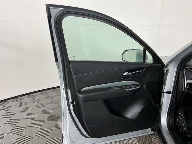 used 2020 Cadillac XT4 car, priced at $19,971