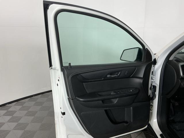 used 2015 GMC Acadia car, priced at $8,771