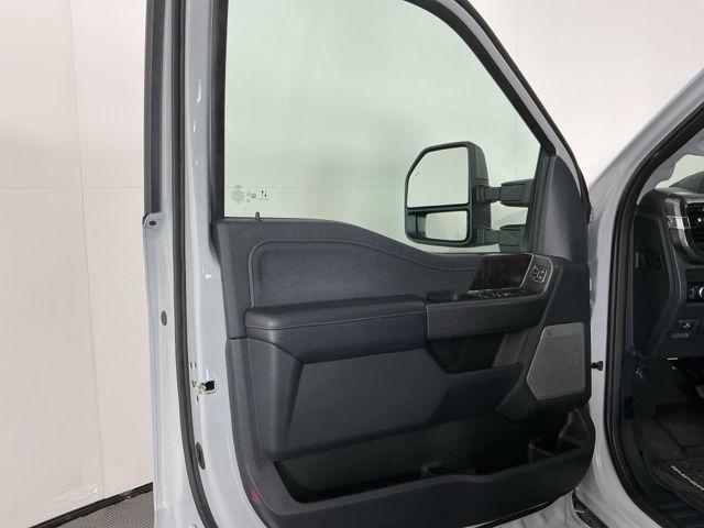 used 2025 Ford F-350 car, priced at $75,671