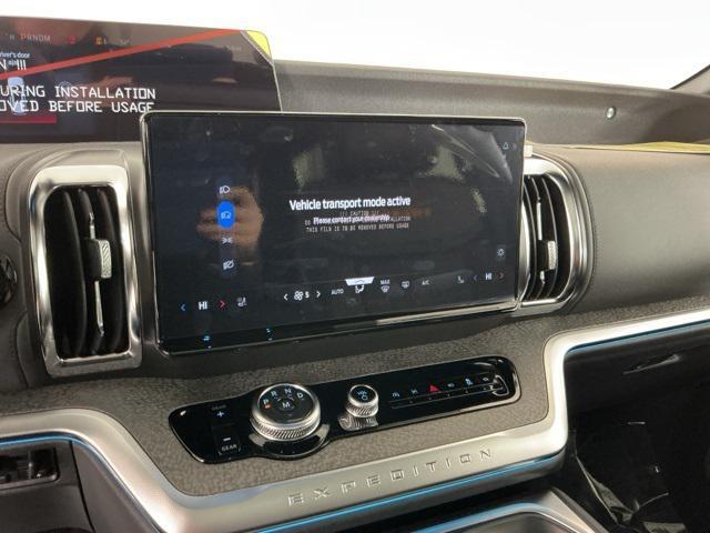 new 2025 Ford Expedition car, priced at $86,120