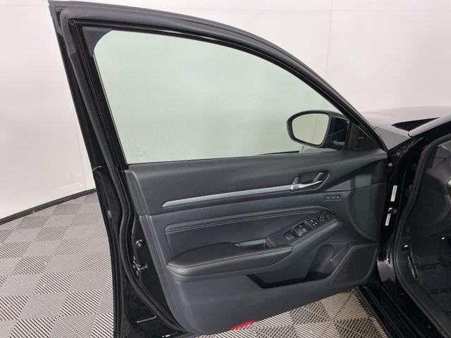 used 2019 Nissan Altima car, priced at $22,171