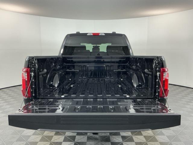 new 2026 Ford F-150 car, priced at $48,725
