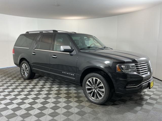used 2015 Lincoln Navigator car, priced at $14,971