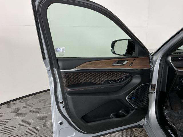 used 2021 Jeep Grand Cherokee L car, priced at $39,471