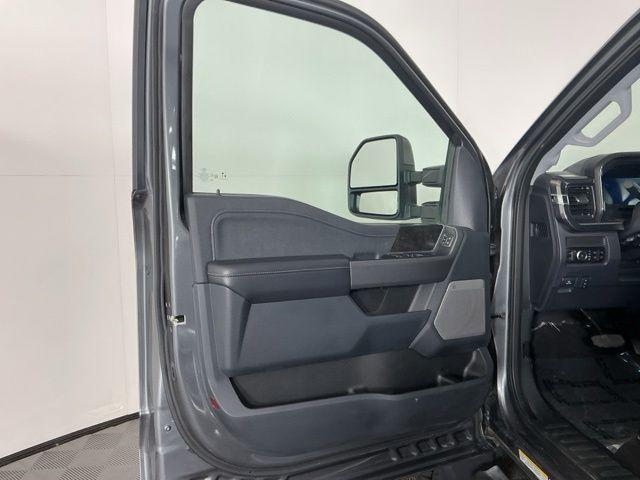 used 2025 Ford F-450 car, priced at $84,171