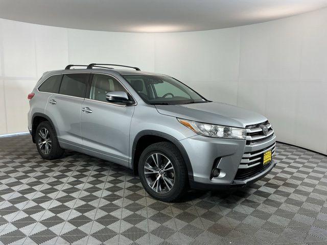 used 2017 Toyota Highlander car, priced at $24,971