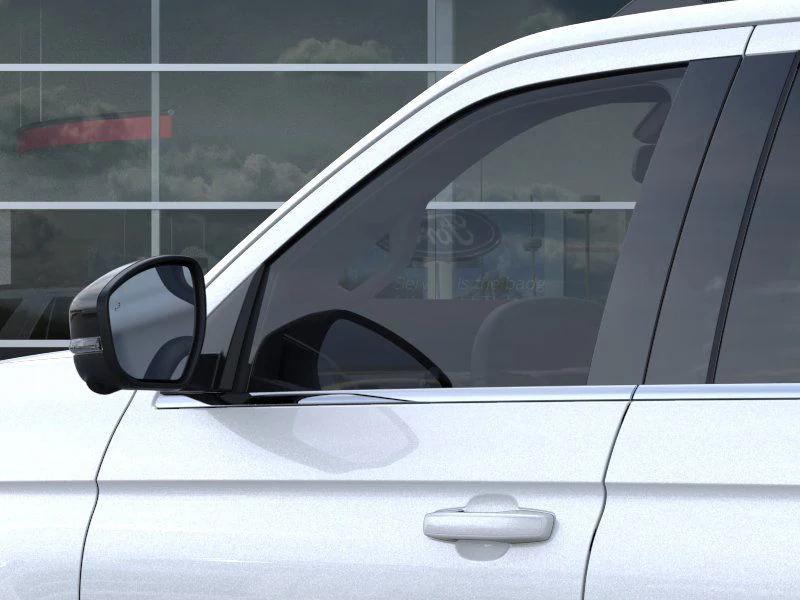 new 2025 Ford Expedition car, priced at $74,290