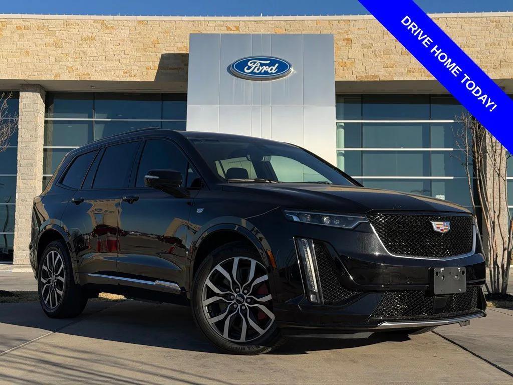 used 2022 Cadillac XT6 car, priced at $35,795