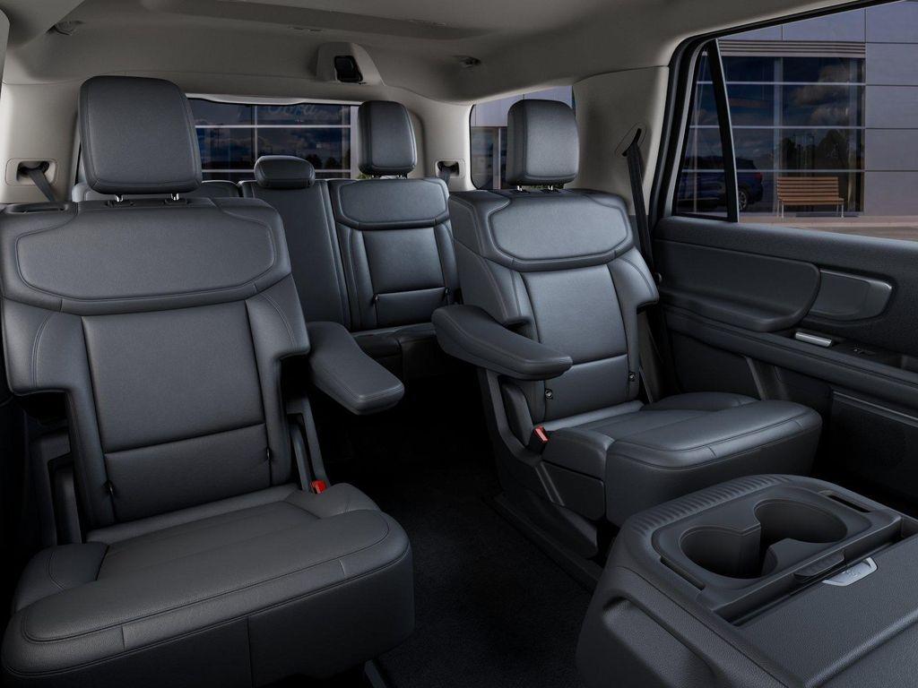 new 2027 Ford Expedition car, priced at $70,250