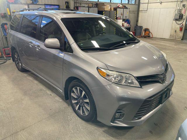 used 2018 Toyota Sienna car, priced at $25,700