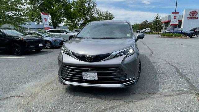 new 2026 Toyota Sienna car, priced at $63,014