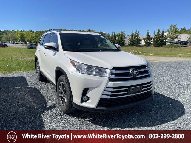 used 2019 Toyota Highlander car, priced at $23,500