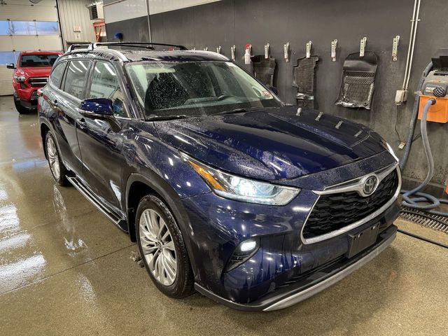 used 2024 Toyota Highlander car, priced at $46,000