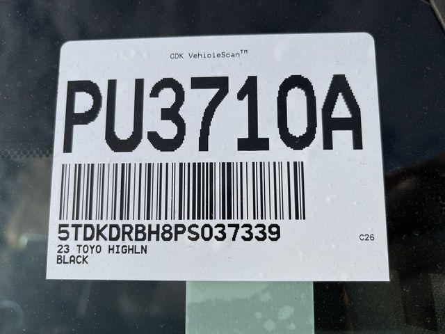 used 2023 Toyota Highlander car, priced at $40,500