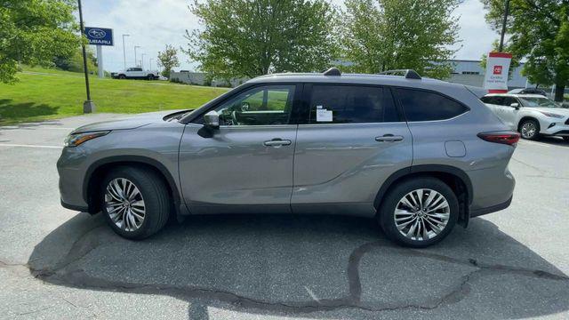new 2026 Toyota Highlander car, priced at $57,541