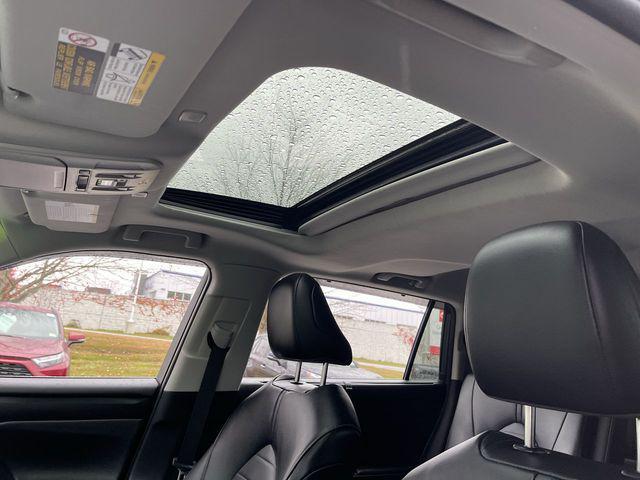 used 2023 Toyota Highlander car, priced at $36,400