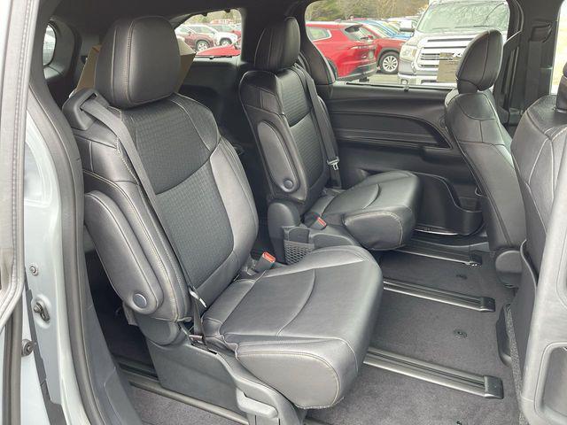 new 2026 Toyota Sienna car, priced at $52,950