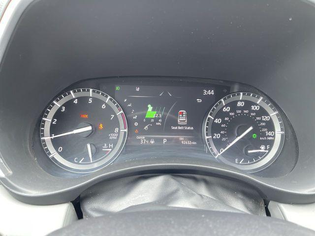 used 2020 Toyota Highlander car, priced at $26,900