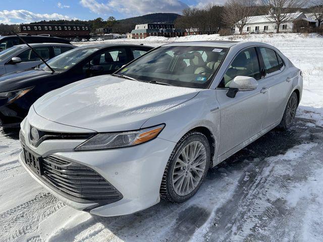 used 2018 Toyota Camry Hybrid car, priced at $19,500