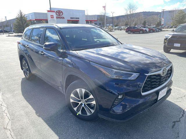 new 2026 Toyota Highlander Hybrid car, priced at $49,962