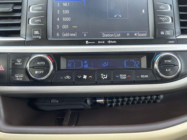 used 2019 Toyota Highlander car, priced at $26,900