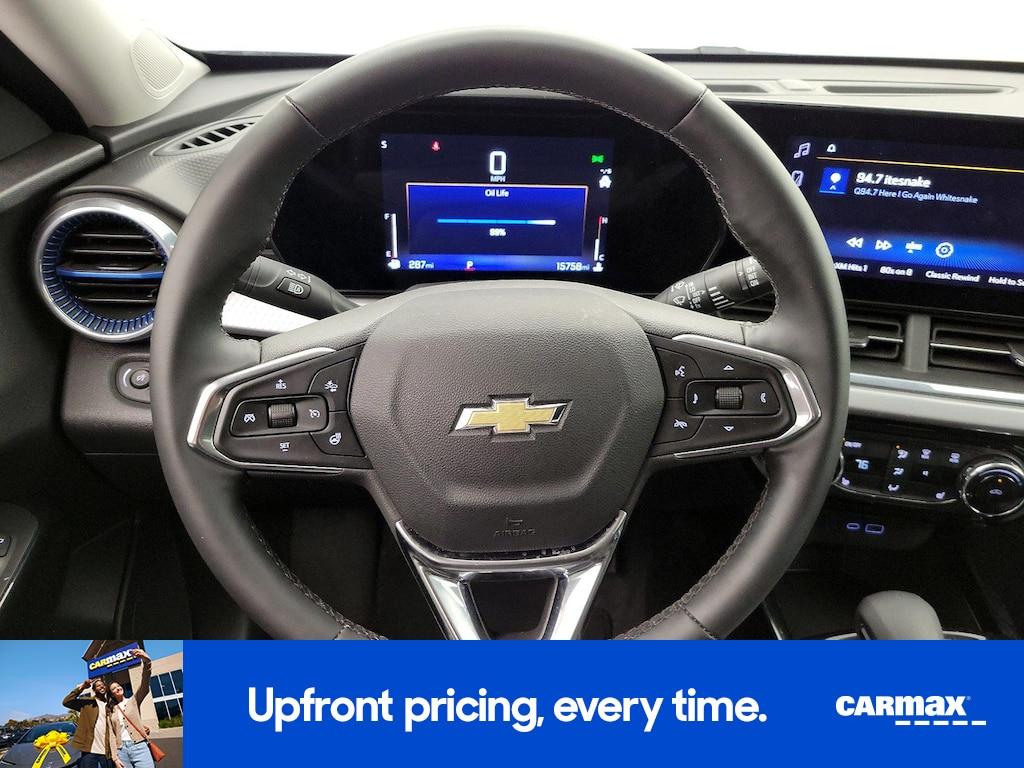 used 2025 Chevrolet Trax car, priced at $22,998