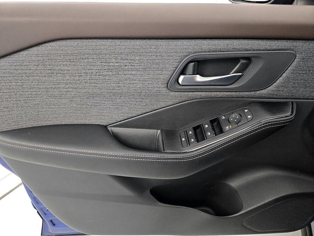 used 2023 Nissan Rogue car, priced at $22,998