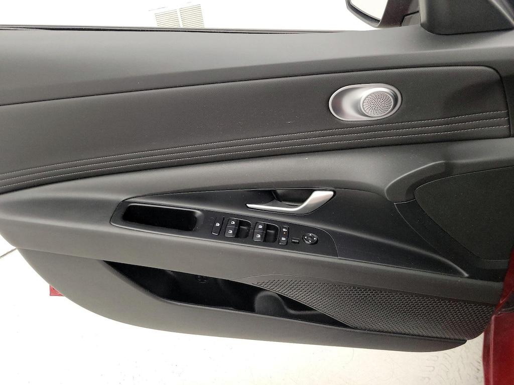 used 2025 Hyundai Elantra car, priced at $21,998