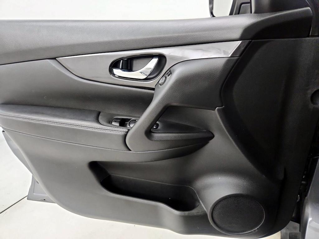 used 2018 Nissan Rogue car, priced at $14,998