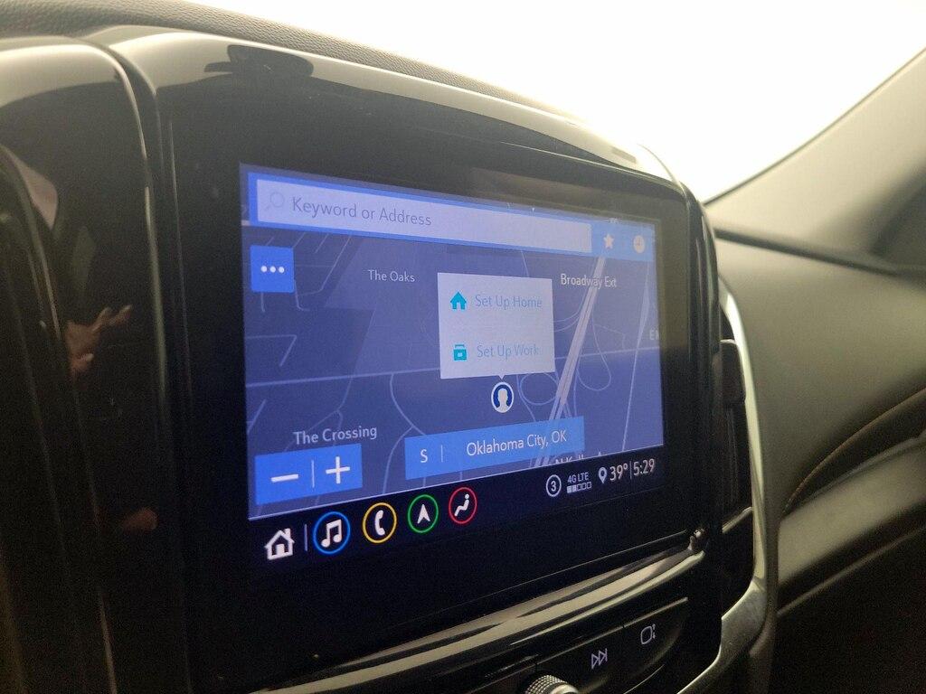 used 2021 Chevrolet Traverse car, priced at $29,998