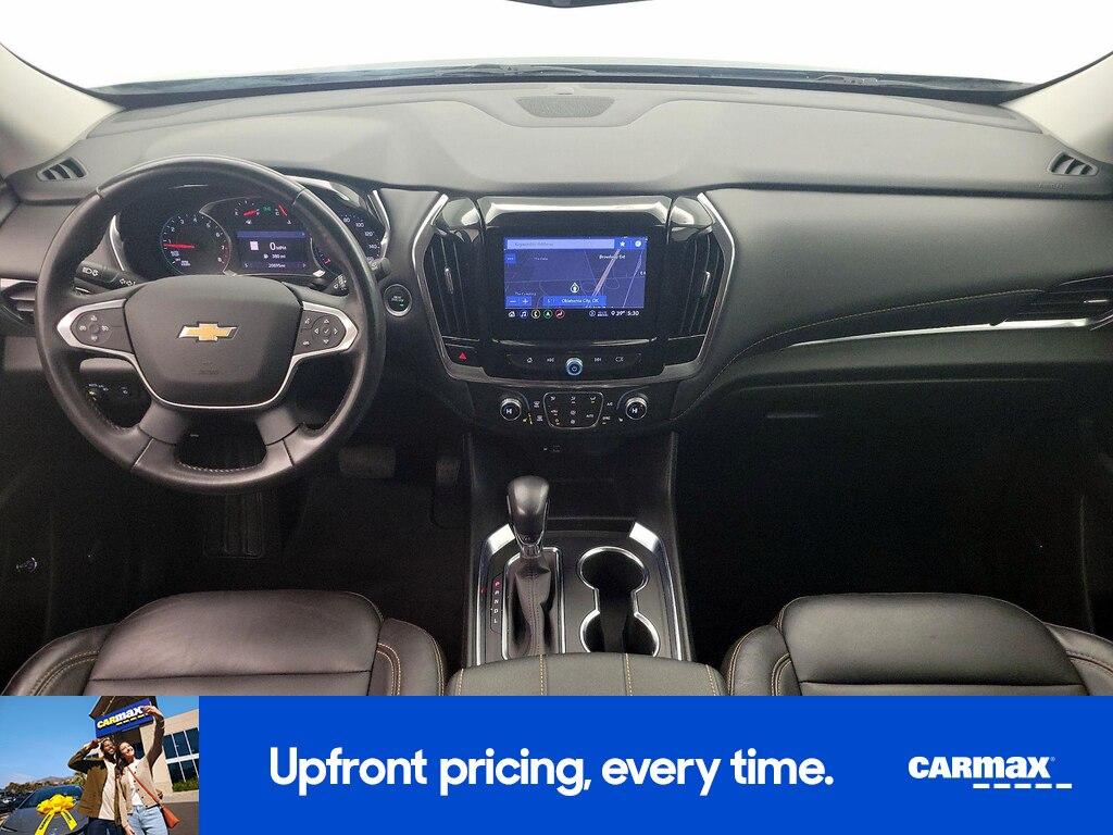 used 2021 Chevrolet Traverse car, priced at $29,998
